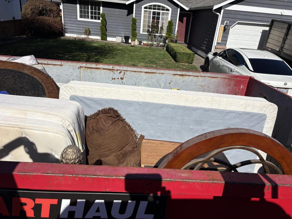 Renton Furniture Removal